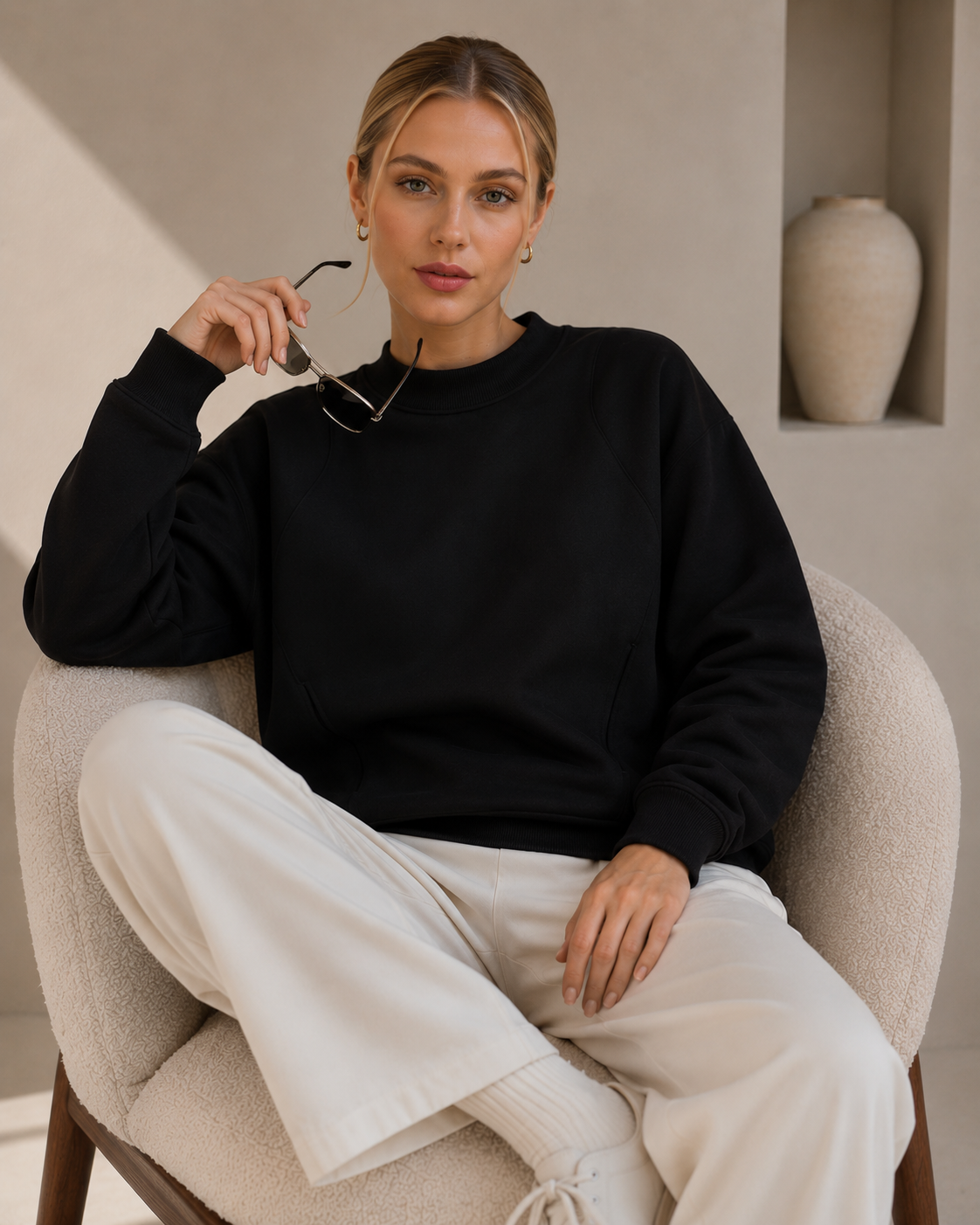 Premium Crew Neck Sweatshirt – Heavyweight Women’s Pullover