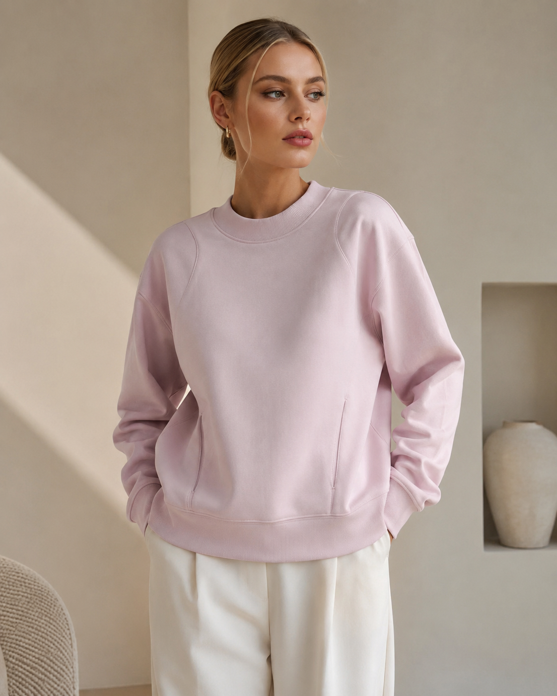 Premium Crew Neck Sweatshirt – Heavyweight Women’s Pullover