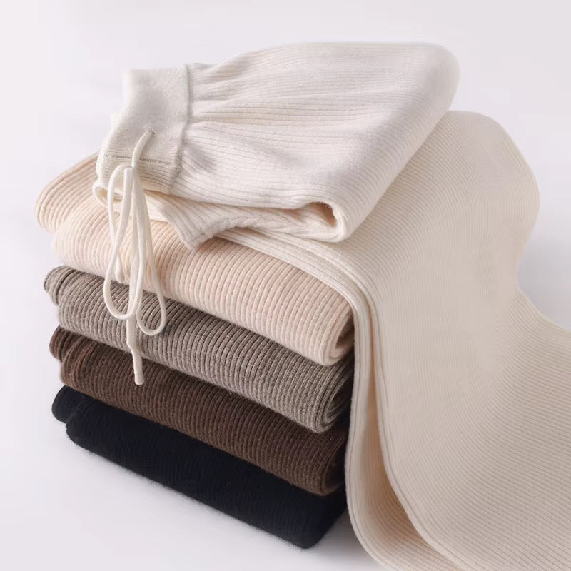 Women’s Cashmere Ribbed Wide-Leg Trousers